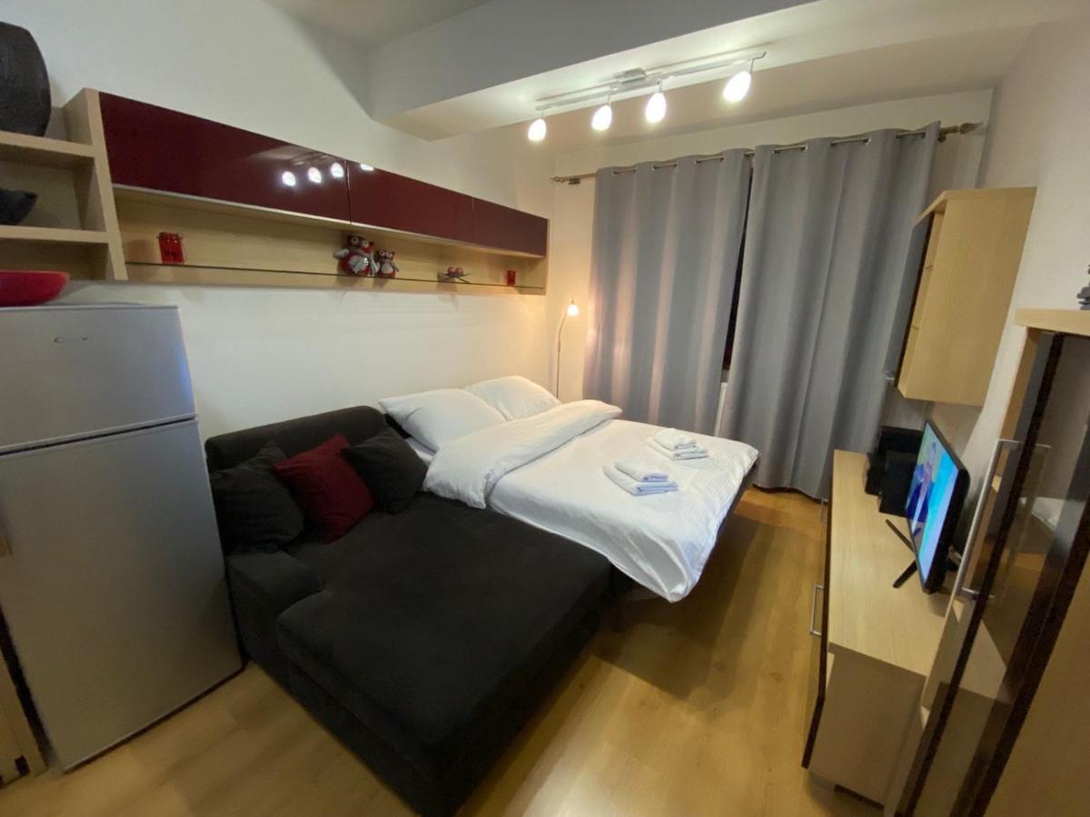 Appartement Apartman Velka Lomnica B8 Extérieur photo
