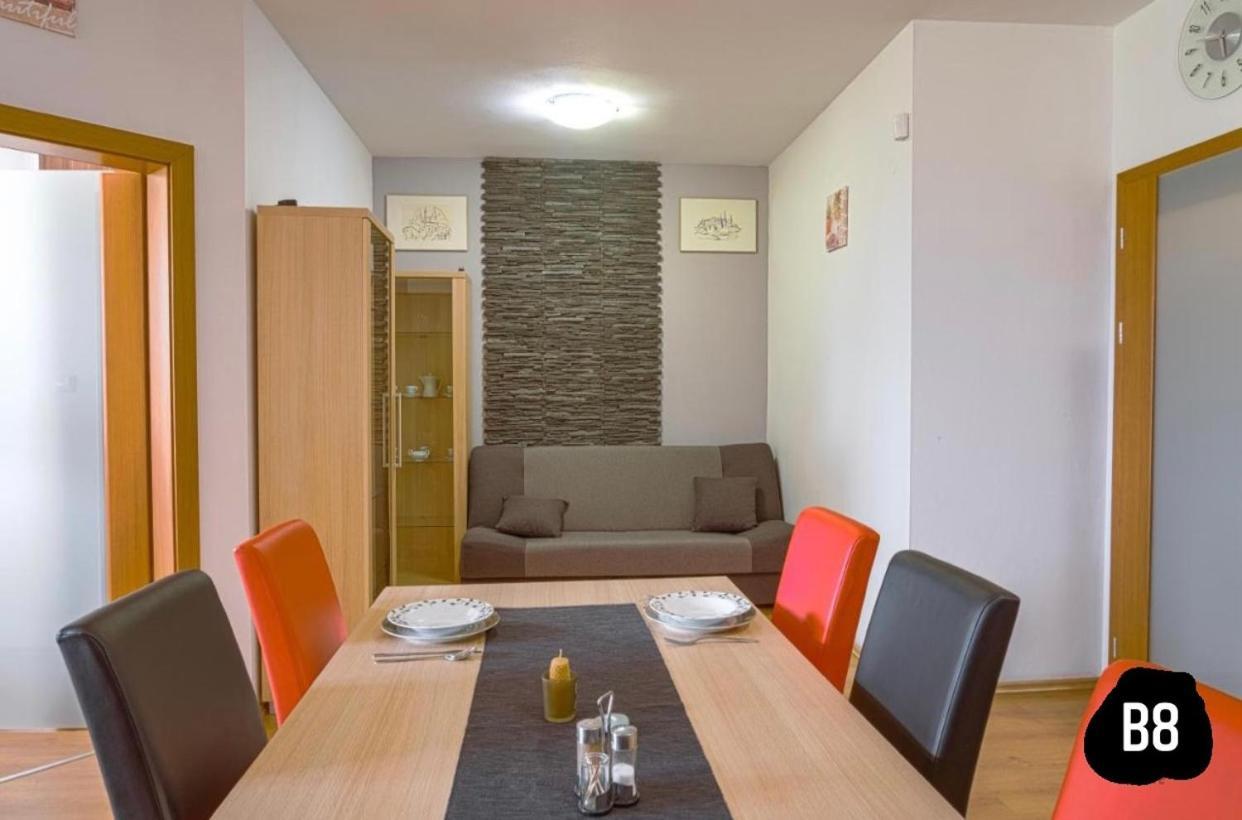 Appartement Apartman Velka Lomnica B8 Extérieur photo